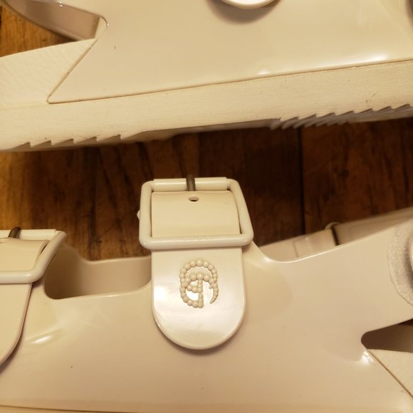 GUCCI Women's Sandal With Mini Double G In White Size: 7 - Picture 8 of 11